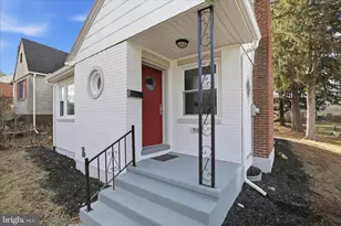 907 S 12th St, Lebanon, PA 17042 - Photo 2