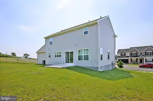 216 Copper Rdg Dr, Newmanstown, PA 17073 - Photo 4