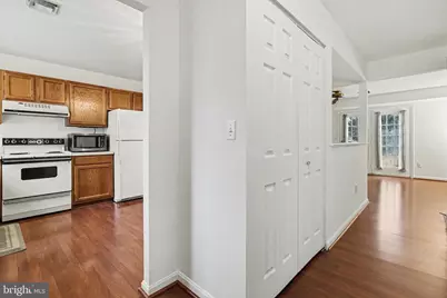 503 Barrington Ct, Palmyra, PA 17078 - Photo 4