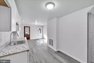 1619 1/2 1/2 Center, Lebanon, PA 17042 - Photo 10