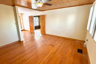 490 Meadow Ln, Lebanon, PA 17042 - Photo 8