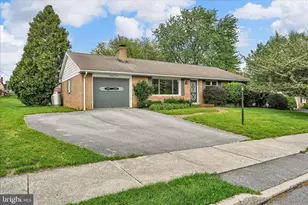 629 Pajabon Dr, Palmyra, PA 17078 - Photo 2