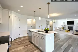 97 Ironmaster Rd, Cornwall, PA 17042 - Photo 8