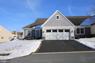 1005 Great Hall Dr, Lebanon, PA 17042 - Photo 4