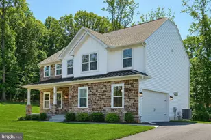 289 Burd Coleman Rd, Cornwall, PA 17042 - Photo 2