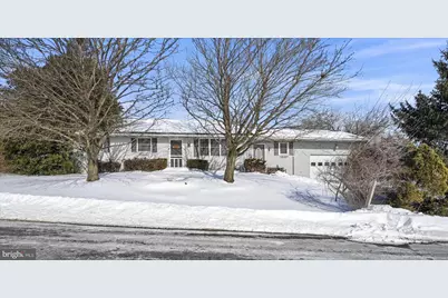 512 School Drive, Fredericksburg, PA 17026 - Photo 1