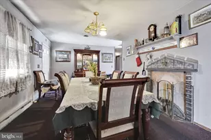 512 School Dr, Fredericksburg, PA 17026 - Photo 14