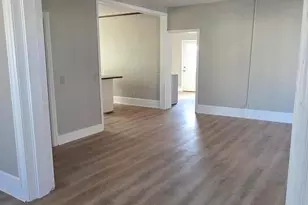 325 N College St, Palmyra, PA 17078 - Photo 8