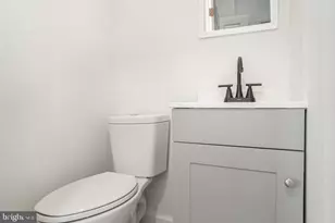 138 S Hetrick Ave, Palmyra, PA 17078 - Photo 12