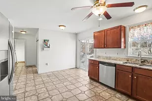 1350 Juniper St, Lebanon, PA 17042 - Photo 10