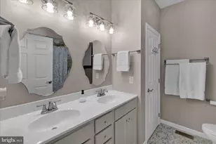 901 Lantern Dr, Lebanon, PA 17046 - Photo 22