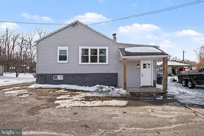 7 Groy Avenue, Lebanon, PA 17046 - Photo 2