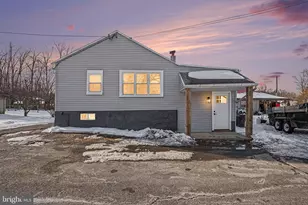 7 Groy Ave, Lebanon, PA 17046 - Photo 1