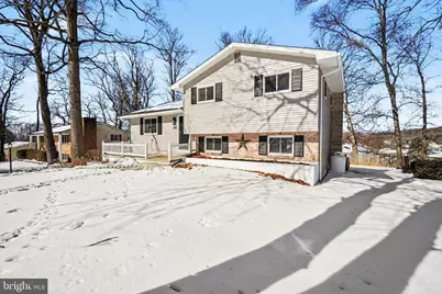 2149 Cloverfield Drive, Lebanon, PA 17046 - Photo 4