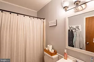 1421 Sandhill Rd, Lebanon, PA 17046 - Photo 16