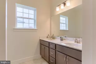 259 Gardenia Ln, Lebanon, PA 17042 - Photo 14
