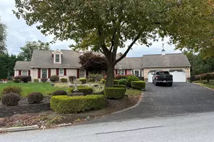 107 Cedar St, Lebanon, PA 17042 - Photo 1