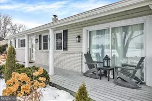 825 S Spruce St, Annville, PA 17003 - Photo 4