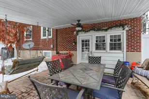 323 S 3rd Ave, Lebanon, PA 17042 - Photo 4