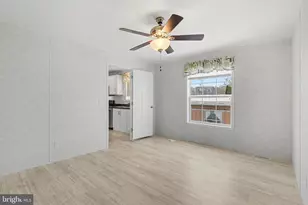 7 Lebanon Valley Ct, Lebanon, PA 17046 - Photo 10