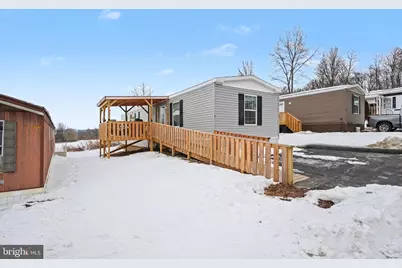 7 Lebanon Valley Court, Lebanon, PA 17046 - Photo 2