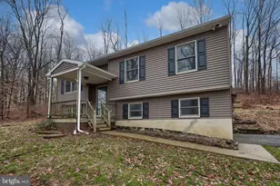 116 Ironmaster Rd, Lebanon, PA 17042 - Photo 1