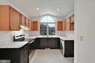 2098 Walnut St, Lebanon, PA 17042 - Photo 6