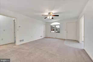 2098 Walnut St, Lebanon, PA 17042 - Photo 2