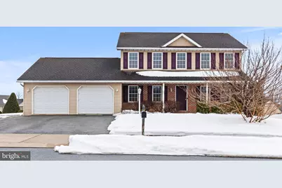 10 Vista Dr, Fredericksburg, PA 17026 - Photo 2