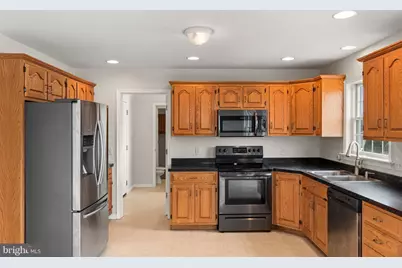 10 Vista Dr, Fredericksburg, PA 17026 - Photo 10