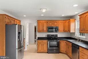 10 Vista Dr, Fredericksburg, PA 17026 - Photo 10