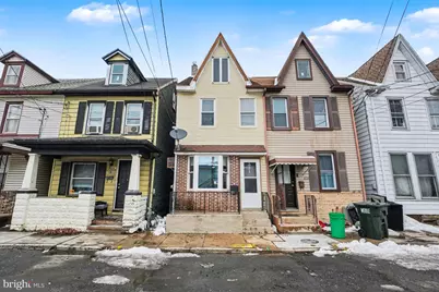 321 E Weidman Street, Lebanon, PA 17046 - Photo 2