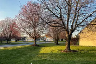 36 Rosemont Dr, Myerstown, PA 17067 - Photo 4