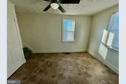 218 W Carpenter Avenue, Myerstown, PA 17067 - Photo 4