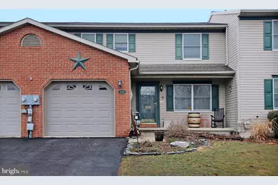 226 Acorn, Lebanon, PA 17042 - Photo 2