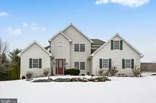 358 S Lingle Ave, Palmyra, PA 17078 - Photo 1