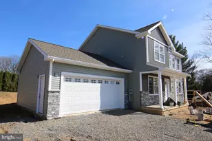 158 N Fisher St, Jonestown, PA 17038 - Photo 2