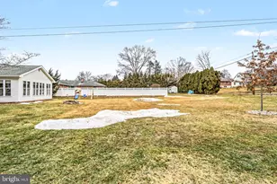 930 S Green St, Palmyra, PA 17078 - Photo 30