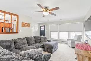 930 S Green St, Palmyra, PA 17078 - Photo 4