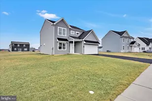 10659 Jonestown Rd, Annville, PA 17003 - Photo 2