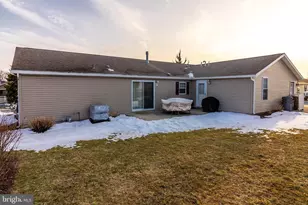 28 Quartz Ln, Annville, PA 17003 - Photo 4