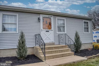 420 E Maple Street, Cleona, PA 17042 - Photo 2