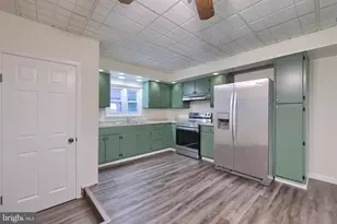 21 E Richland Ave, Myerstown, PA 17067 - Photo 12