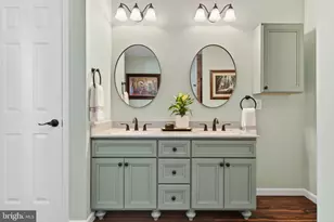 24 Hickory St, Palmyra, PA 17078 - Photo 18