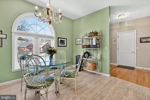 24 Hickory St, Palmyra, PA 17078 - Photo 6