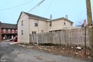 923 Guilford St, Lebanon, PA 17046 - Photo 2