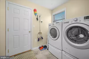 150 Sweetwater Ln, Newmanstown, PA 17073 - Photo 12