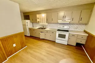 823 Scull St, Lebanon, PA 17046 - Photo 2