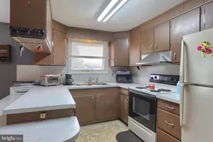 905 Skyline Dr, Lebanon, PA 17046 - Photo 12