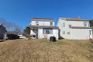 250 Village Dr, Lebanon, PA 17042 - Photo 6